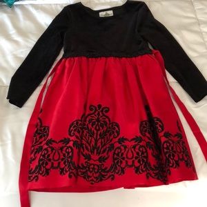 Formal winter dress black and red size 5